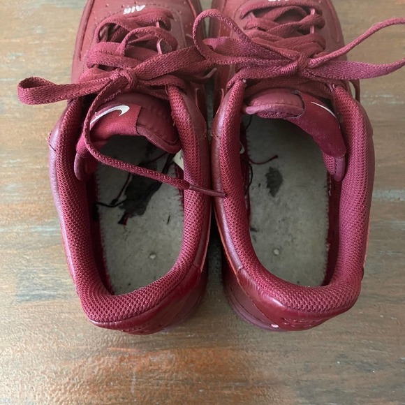 Nike Air Force 1 07 Team Red Sz 8 - Picture 4 of 8